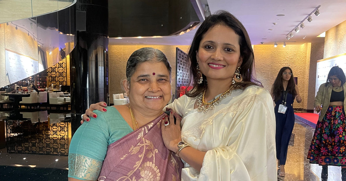 Choosing a Banarasi Saree for Your Mother on Mother’s Day