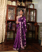 Load image into Gallery viewer, Divya Boppanna – Pure Banarasi Silk Saree with Scallop Detailing &amp; Meenakari