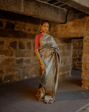 Load image into Gallery viewer, Green Meenakari Banarasi Bridal Saree |ZARDOSI BANARASI