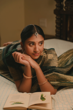 Load image into Gallery viewer, Alaru Emerald Kadwa Brocade Georgette