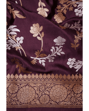 Load image into Gallery viewer, Vintage Kadwa Jangla Banarasi Silk Saree – Heritage Weave