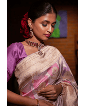 Load image into Gallery viewer, Classic Rankat in pastel tones - KALUVA