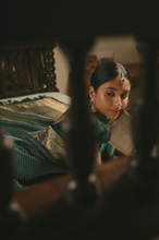 Load image into Gallery viewer, Alaru Emerald Kadwa Brocade Georgette