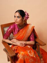 Load image into Gallery viewer, Banarasi Pure Silk Kadwa Meenakari Saree | Pasidi Collection