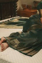 Load image into Gallery viewer, Alaru Emerald Kadwa Brocade Georgette