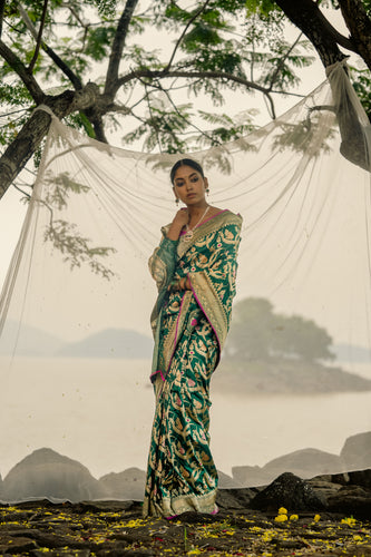 Enakshi Sacred Stillness Saree – Green Kadwa Jaal Banarasi Silk