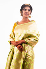Load image into Gallery viewer, Banarasi silk with alfi jaal weave R 8551