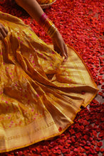 Load image into Gallery viewer, Alaru Mustard Geometric Meenakari