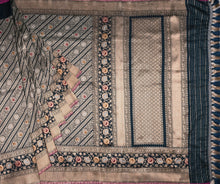 Load image into Gallery viewer, Green Brocade Meenakari Saree | Banarasi Collection