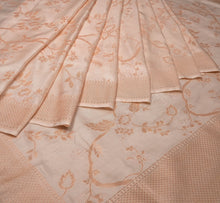 Load image into Gallery viewer, Half White Jamdani Saree | Banarasi Collection