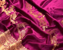 Load image into Gallery viewer, Purple Mashru Silks With Kadwa Saree | Banarasi Collection