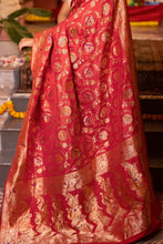 Load image into Gallery viewer, Kadwa Meenakari Banarasi Saree | Sindhoor Khela Edit