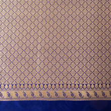 Load image into Gallery viewer, Banarasi Katan Silk R8513