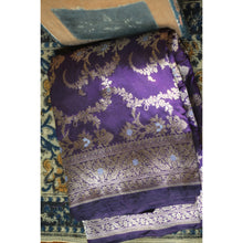 Load image into Gallery viewer, Banarasi Pure Silk Saree - R 6652