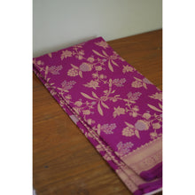 Load image into Gallery viewer, Banarasi Pure Silk Saree - R 6089