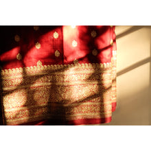 Load image into Gallery viewer, Banarasi Satin Silk Saree - R 6072