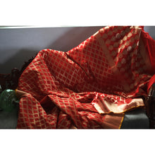 Load image into Gallery viewer, Banarasi Pure Silk Saree - R 6190