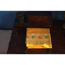 Load image into Gallery viewer, Banarasi Pure Silk Saree - R 6249