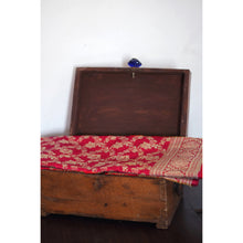 Load image into Gallery viewer, Banarasi Satin Silk Saree - R 6261
